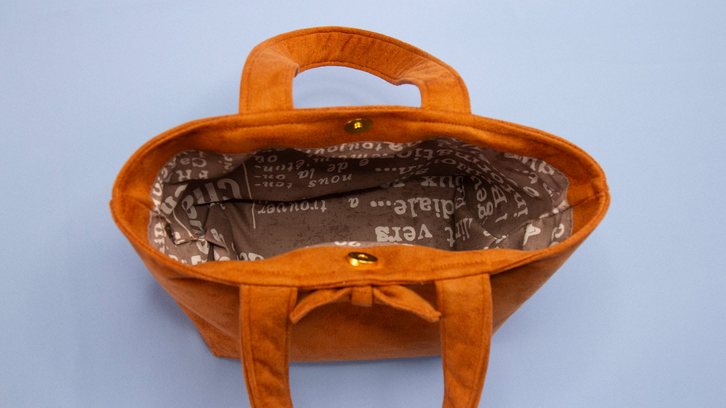 Elegant handbag
